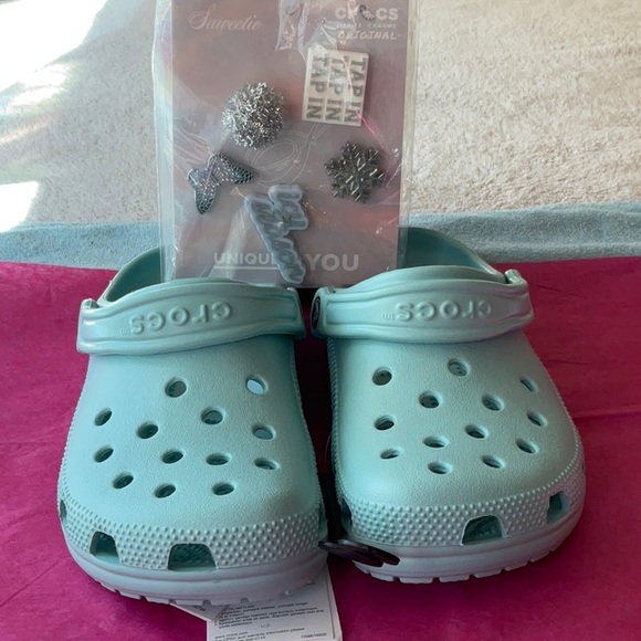 ❄️ SAWEETIE X CROCS CLASSIC JIBBITZ  CHARM BUNDLE ❄️ NWT ❄️ - Picture 5 of 16